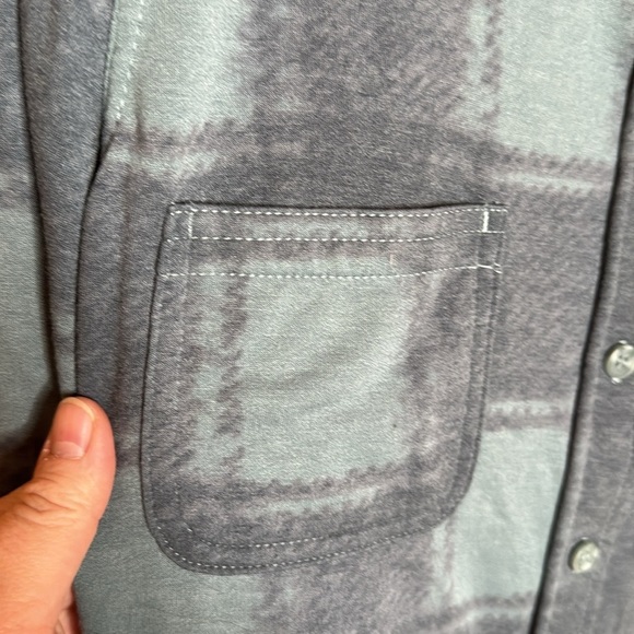 32 Degrees Ladies' Cozy Knit Button-Up Shirt Goblin Blue Size Small - Picture 5 of 11